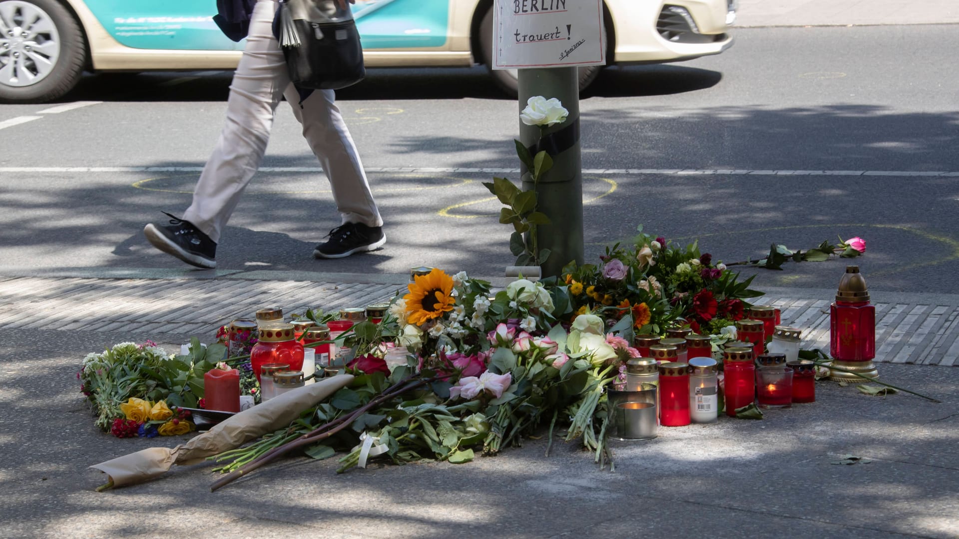 An dieser Stelle kam eine Frau ums Leben (Archivbild): Die Todesfahrt in Berlin belastet noch viele Menschen.