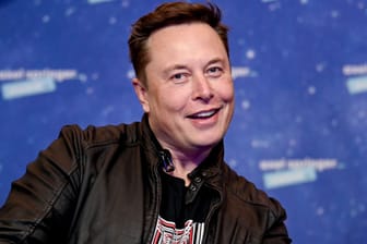 Elon Musk: Der Unternehmer soll sich Kanye West zur Brust genommen haben.