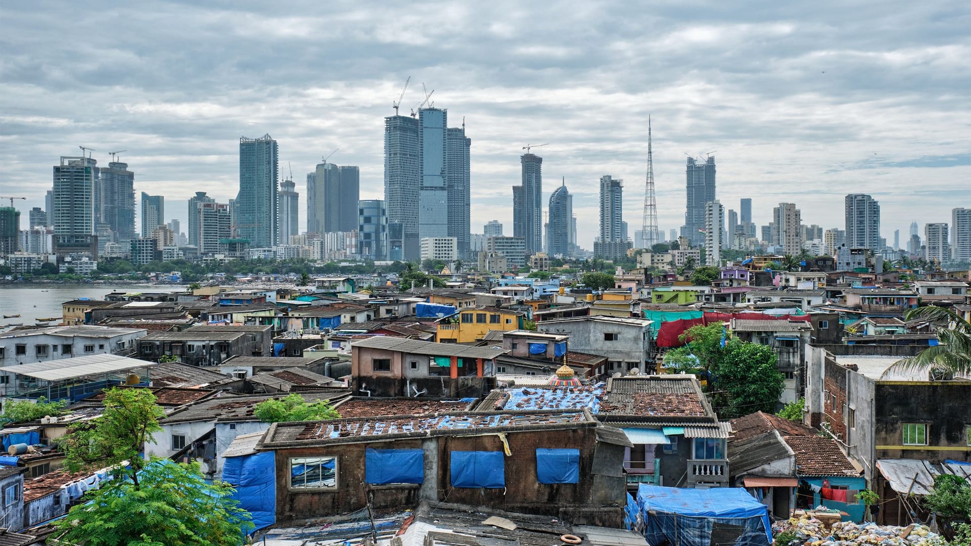 Mumbai: In der indischen Großstadt gibt es wegen ihrer wirtschaftlichen und kulturellen Bedeutung eine wachsende Zahl an Zuwanderern aus ganz Indien und Nachbarländern.