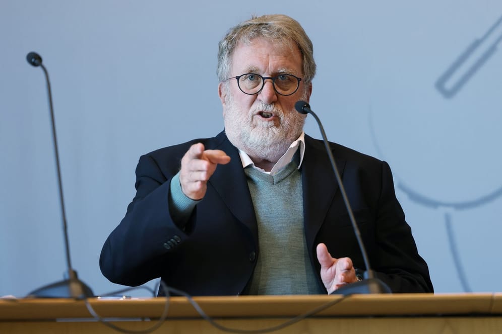Thomas Mertens