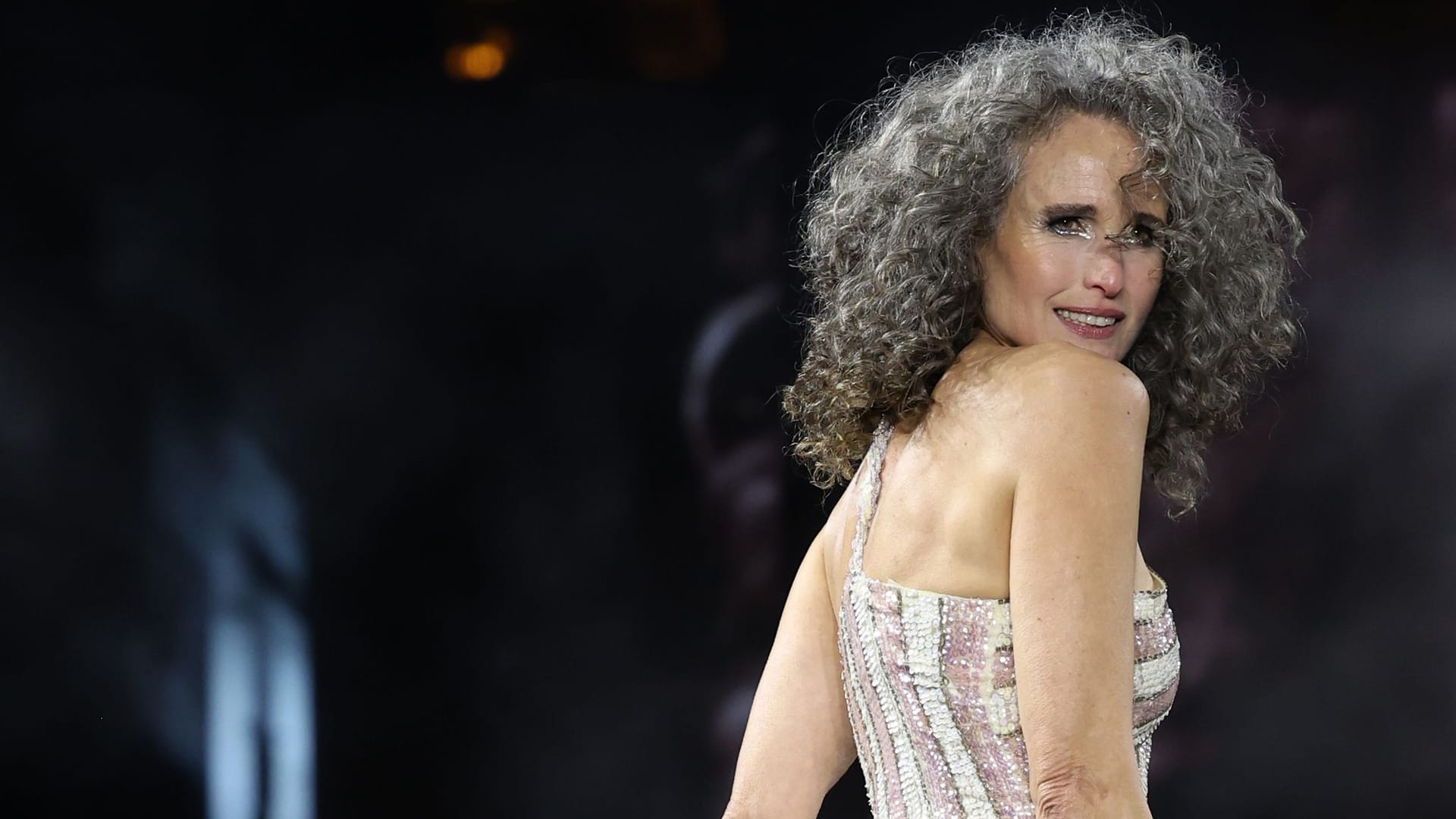 Andie MacDowell: Seit mehr als 35 Jahren ist sie das Gesicht von L'Oréal.