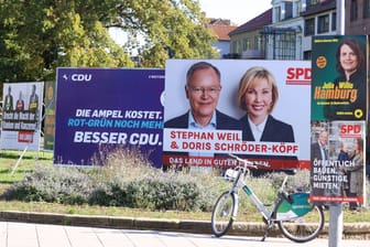 Wahlplakate in Hannover (Symbolbild): In fünf Tagen wählt Niedersachsen seinen neuen Landtag.
