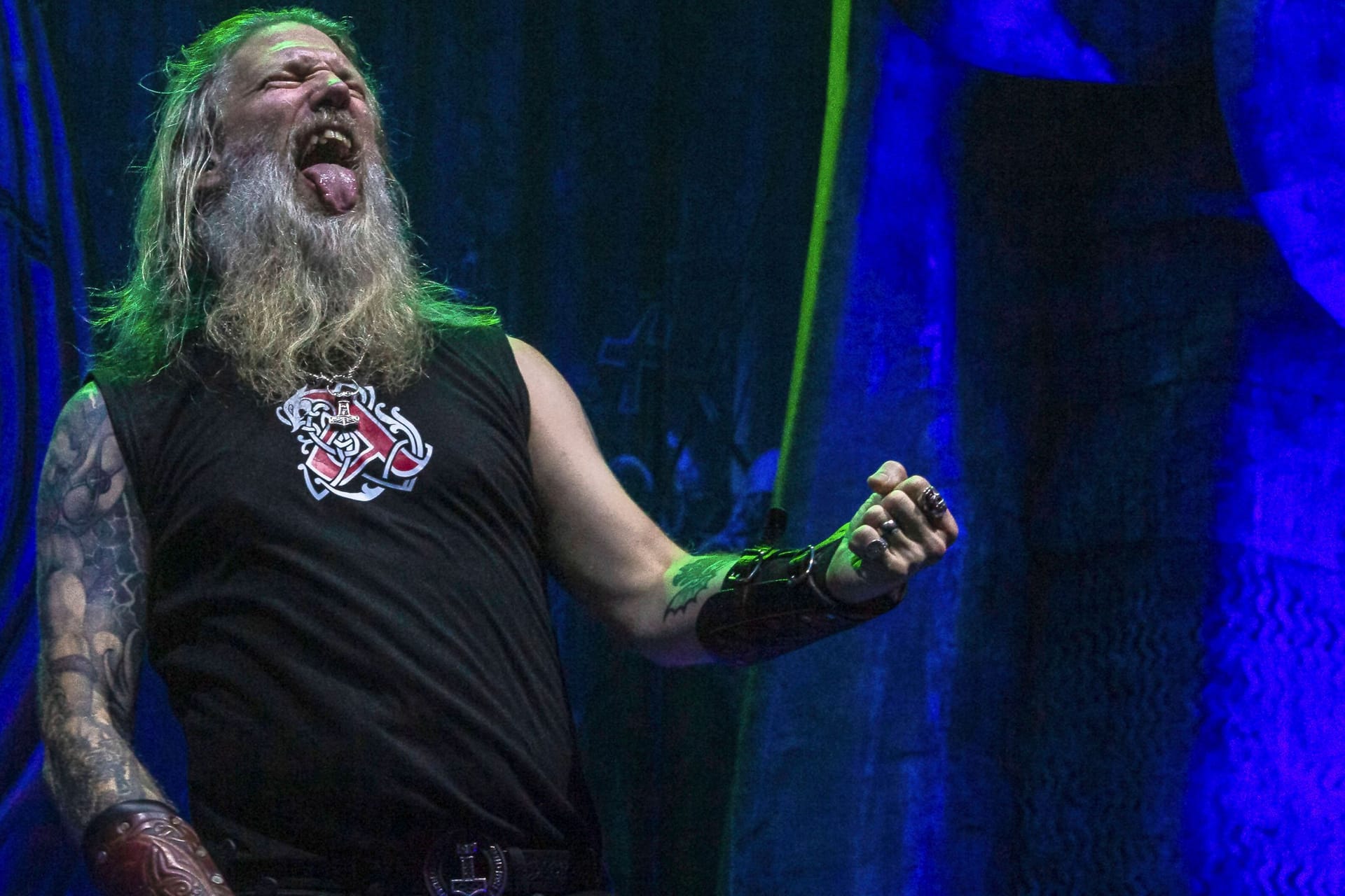 Hat live viel Freude: Sänger Johan Hegg von Amon Amarth.