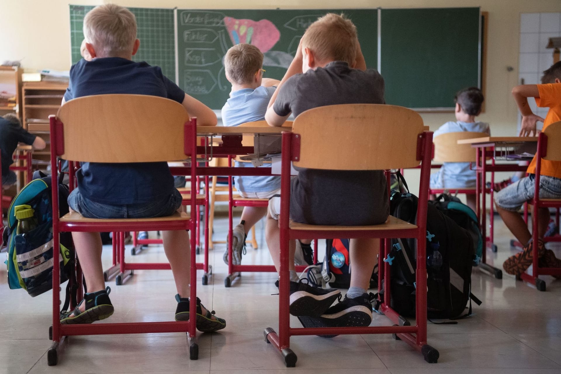 Viertklässler im Südwesten rutschen ab