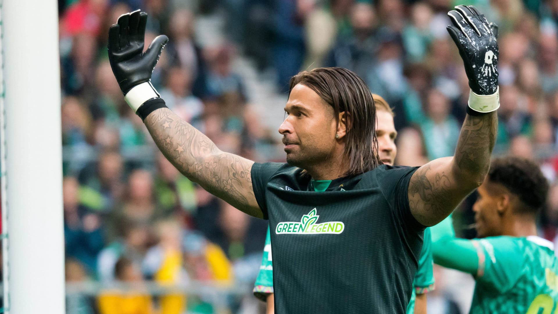 Tim Wiese (Archivbild): Der Ex-Keeper spielt nicht mehr für Werders Traditionsmannschaft.