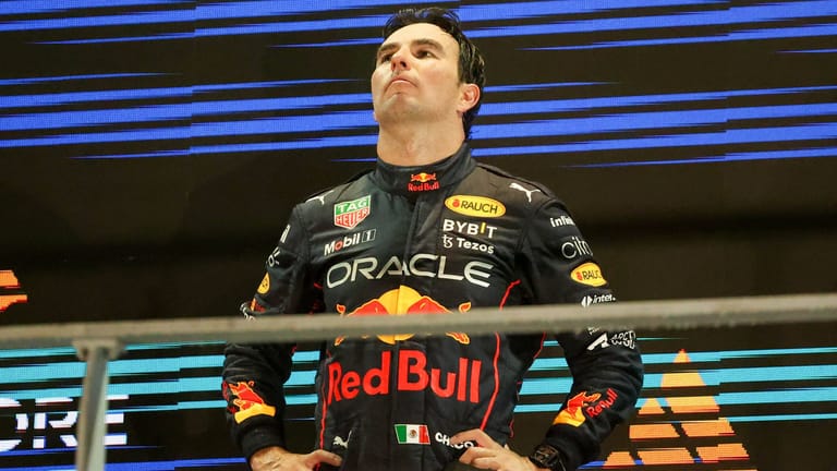 Banges Warten: Sergio Perez nach dem Großen Preis von Singapur.