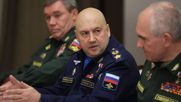 Sergej Surowikin (Archivbild): Er leitet künftig die russischen Truppen in der Ukraine.