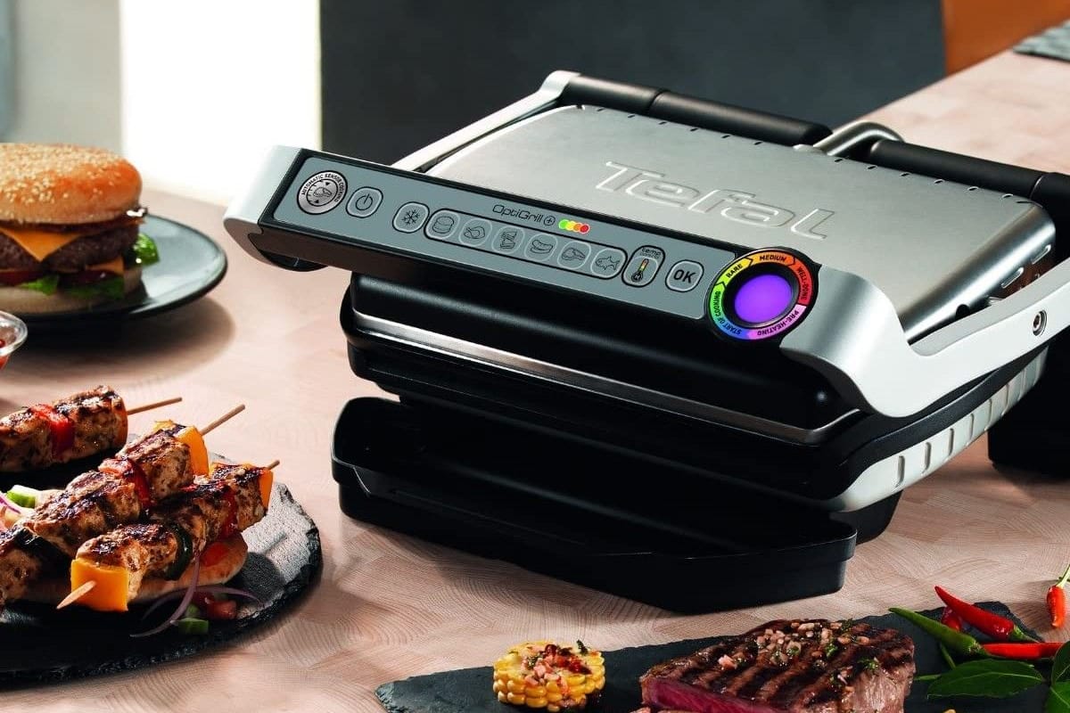 Bei Otto erhalten Sie heute den Tefal-OptiGrill+ im Set günstig wie nie.