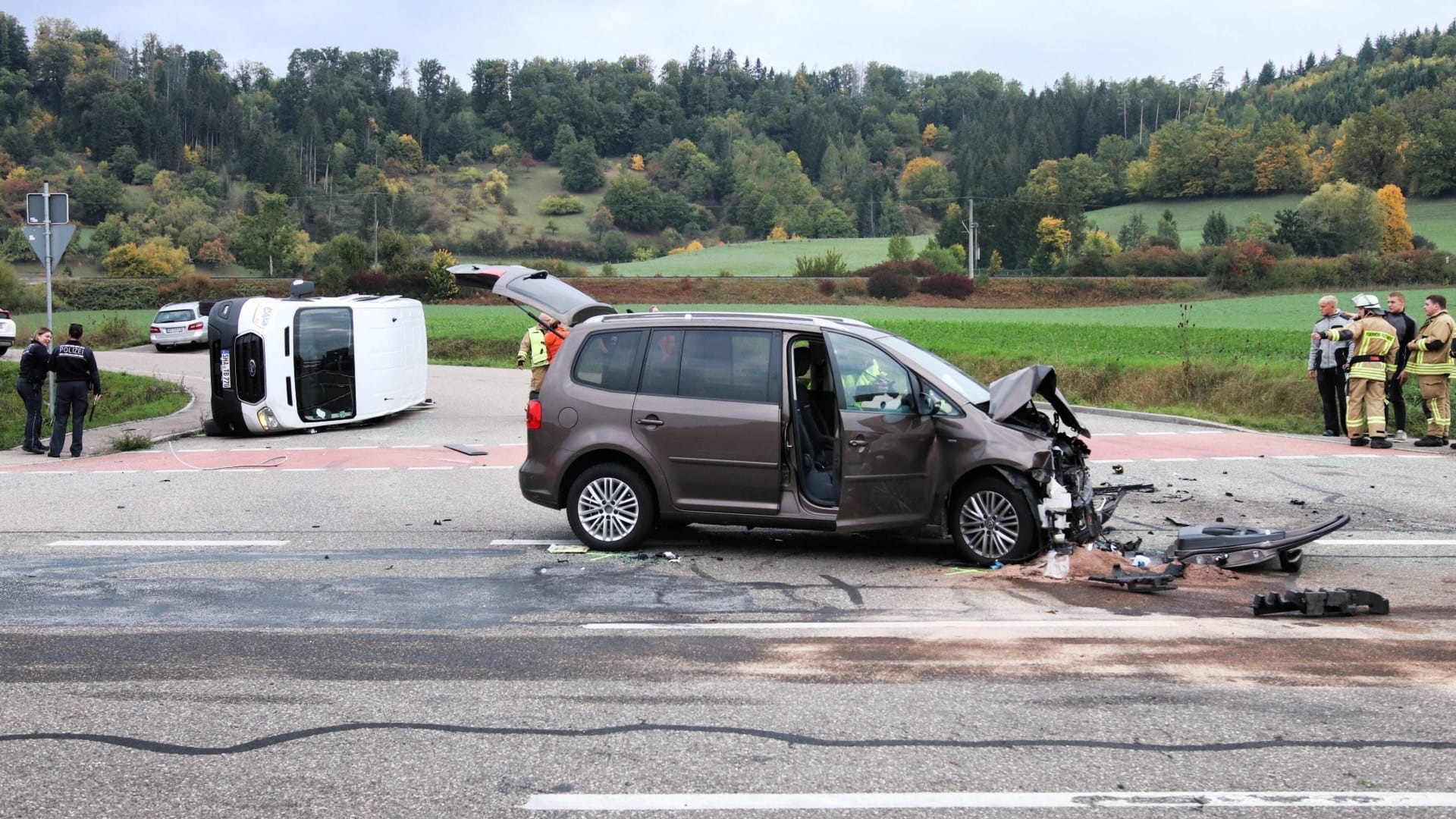 Schwerer Unfall bei Fichtenberg: Mehrere Kinder wurden verletzt.