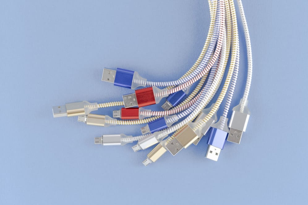 USB Anschlüsse: Verschiedene Geräte haben unterschiedliche USB-Anschlüsse.