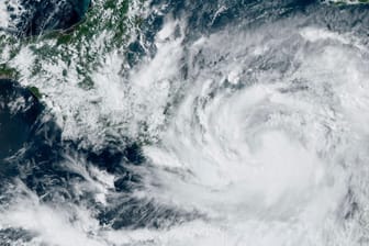 Hurrikan "Julia" zieht auf Nicaragua zu: Zuletzt wurden anhaltende Windgeschwindigkeiten von bis zu 120 Stundenkilometern gemessen.