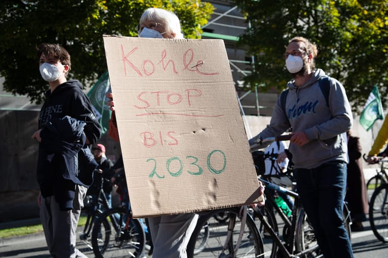 Fridays for Future demonstriert in München für einen Kohleausstieg bis 2030 (Archivbild vom Oktober 2021)