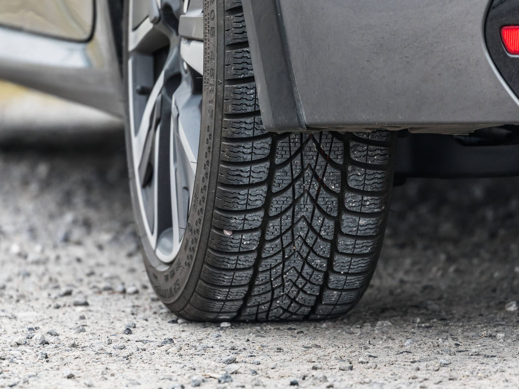 SUV Kleinwagen Reifen empfiehlt der ADAC bis für Diese Ganzjahresreifen-Test: