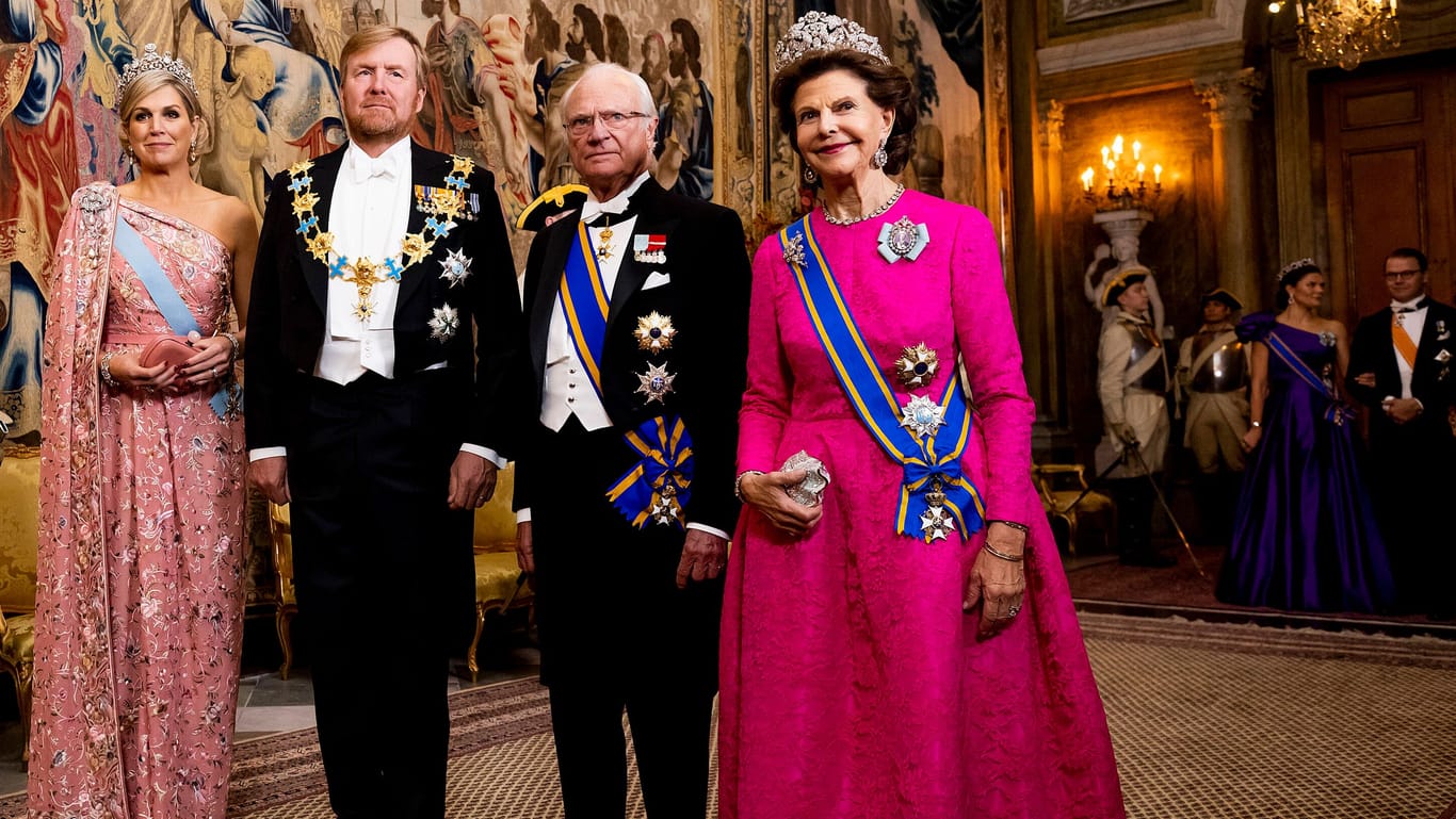 Königin Máxima und König Willem-Alexander mit König Carl Gustaf und Königin Silvia: Die Schweden luden am Dienstag zum Staatsbankett.