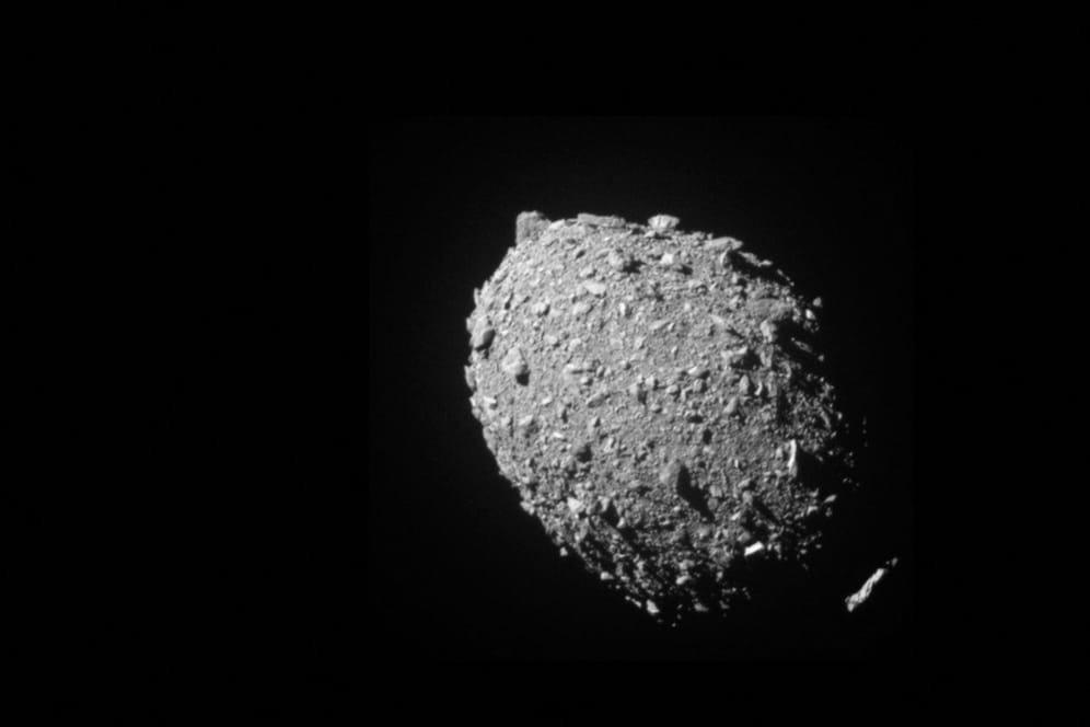 SPACE-EXPLORATION/ASTEROID
