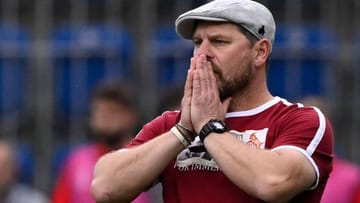 Steffen Baumgart: Der Kölner Trainer fordert eine Verlegung des Bundesliga-Spiels gegen Hoffenheim.