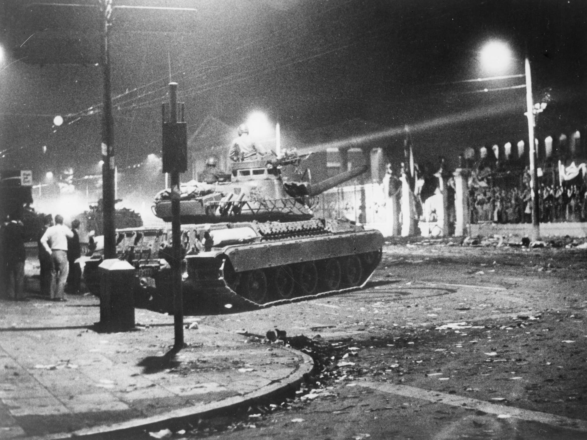 17.11.1973: Als Panzer gegen Studenten auffuhren