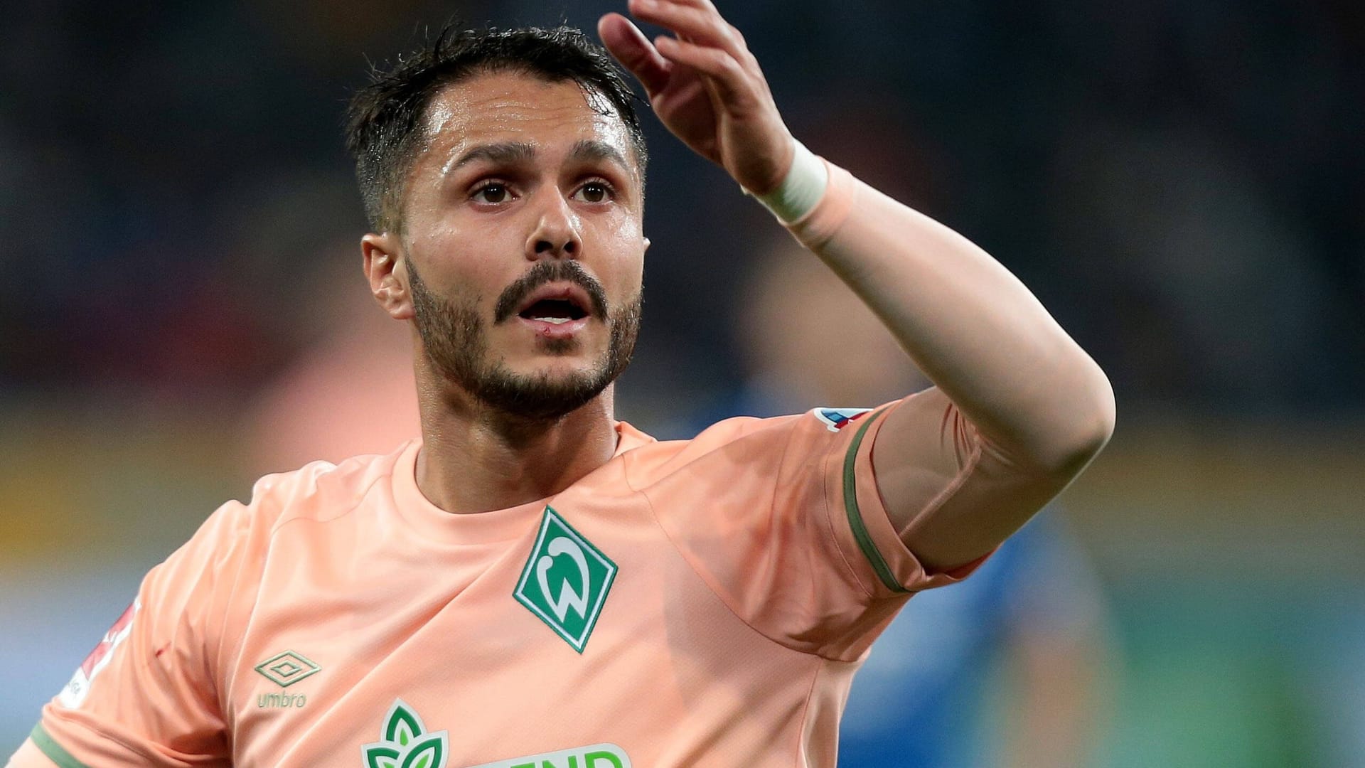 Leonardo Bittencourt: Der Mittelfeldspieler verlängerte vorzeitig sein Arbeitspapier. Leonardo Bittencourt: Der Mittelfeldspieler verlängerte vorzeitig sein Arbeitspapier.