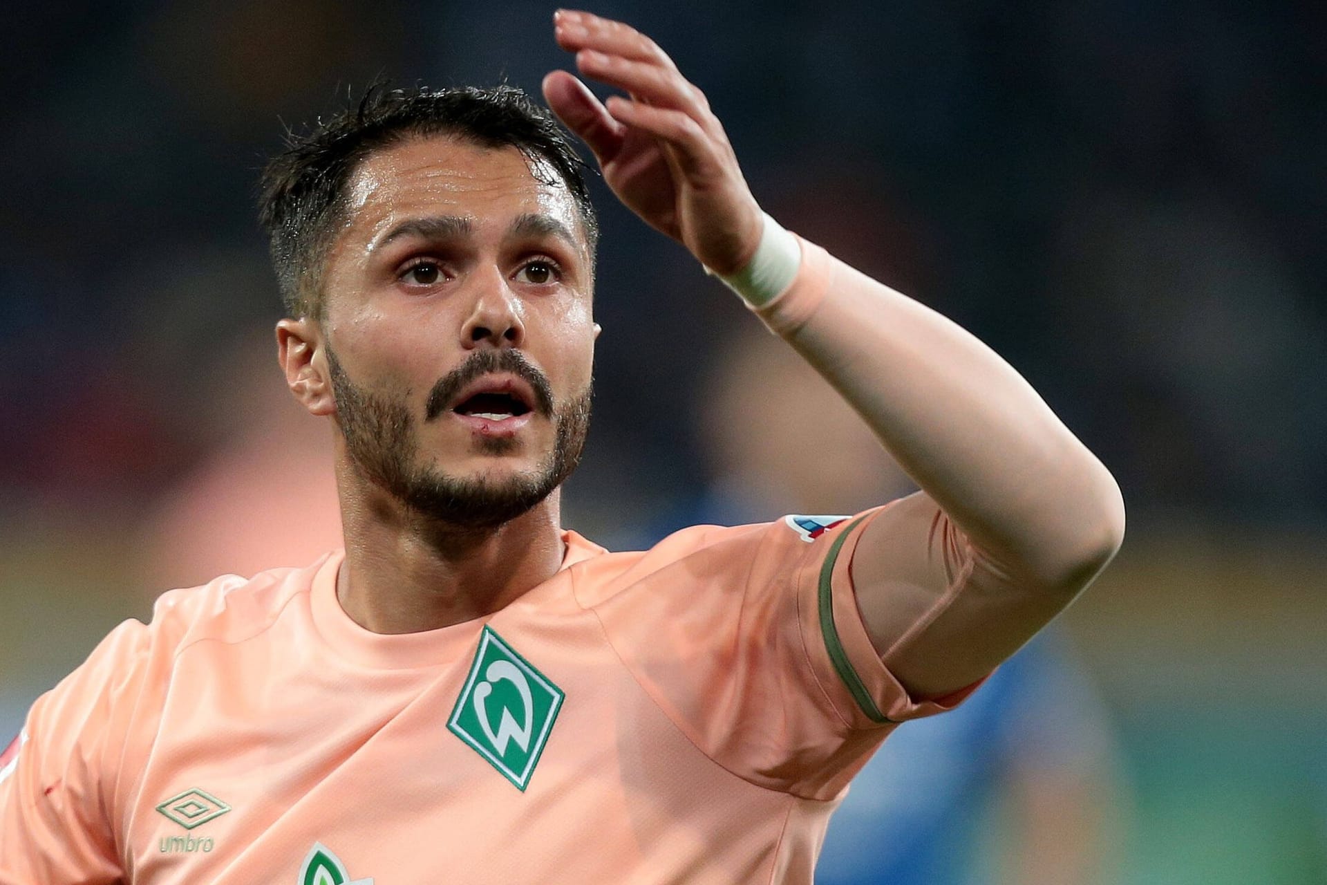 Leonardo Bittencourt: Der Mittelfeldspieler verlängerte vorzeitig sein Arbeitspapier.