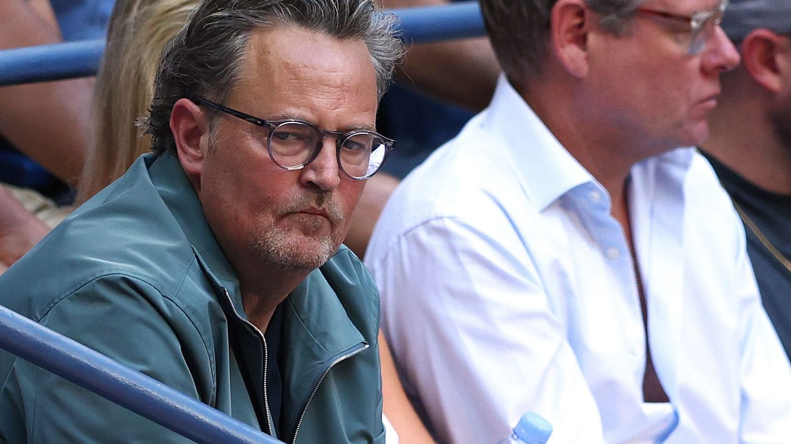 Matthew Perry: In seiner Autobiografie berichtet er von seiner Alkoholsucht.