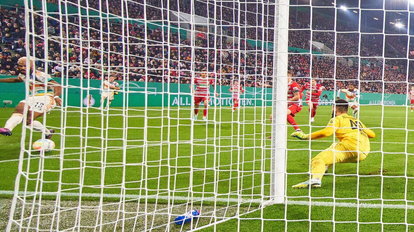 Eric Maxim Choupo-Moting: Der Stürmer des FC Bayern hat sich mit drei Treffern in zwei Spielen eindrucksvoll für die Rolle im Angriffszentrum empfohlen.