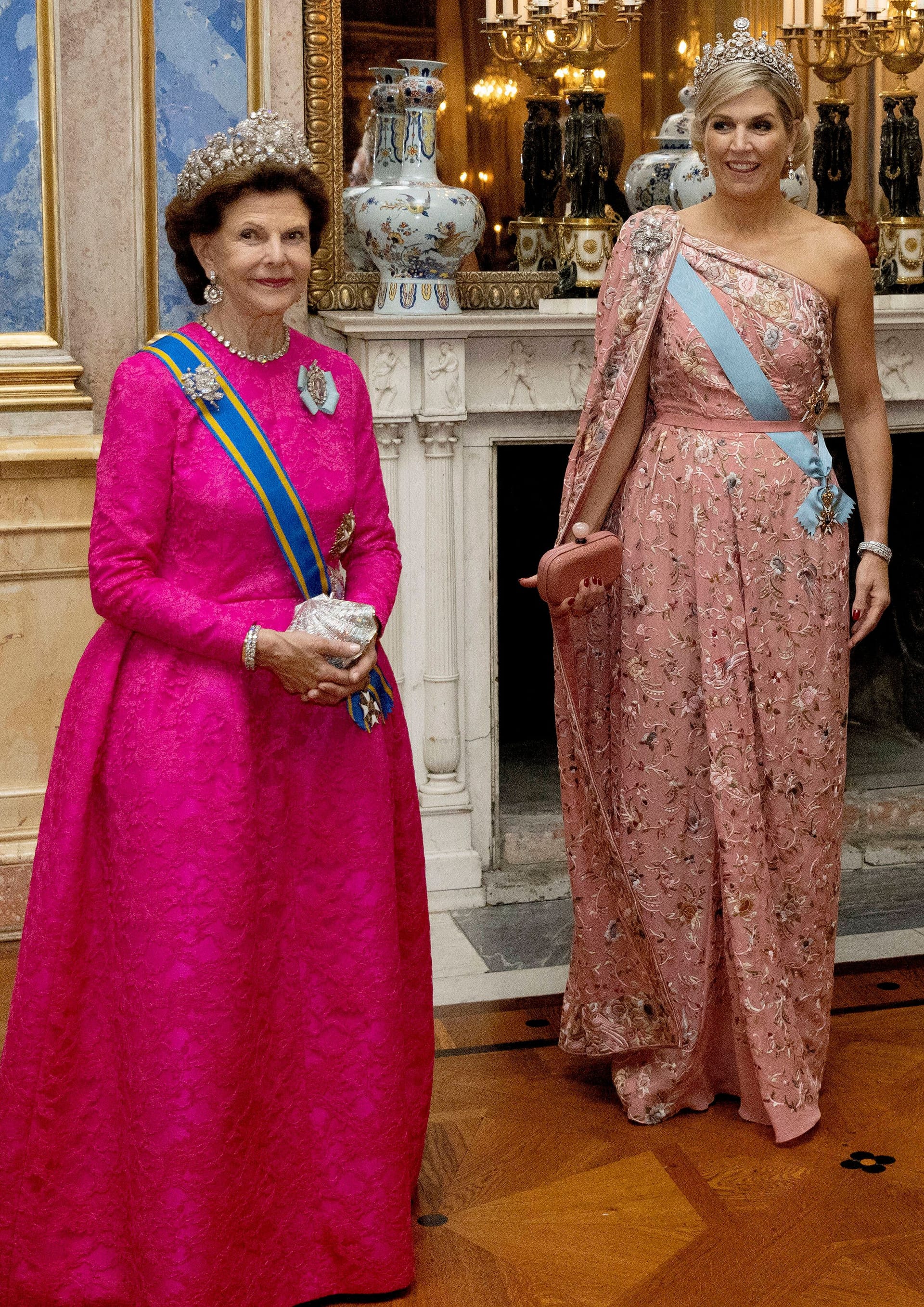 11. Oktober 2022: Königin Silvia und Königin Máxima beim Staatsbankett im Palast in Stockholm.