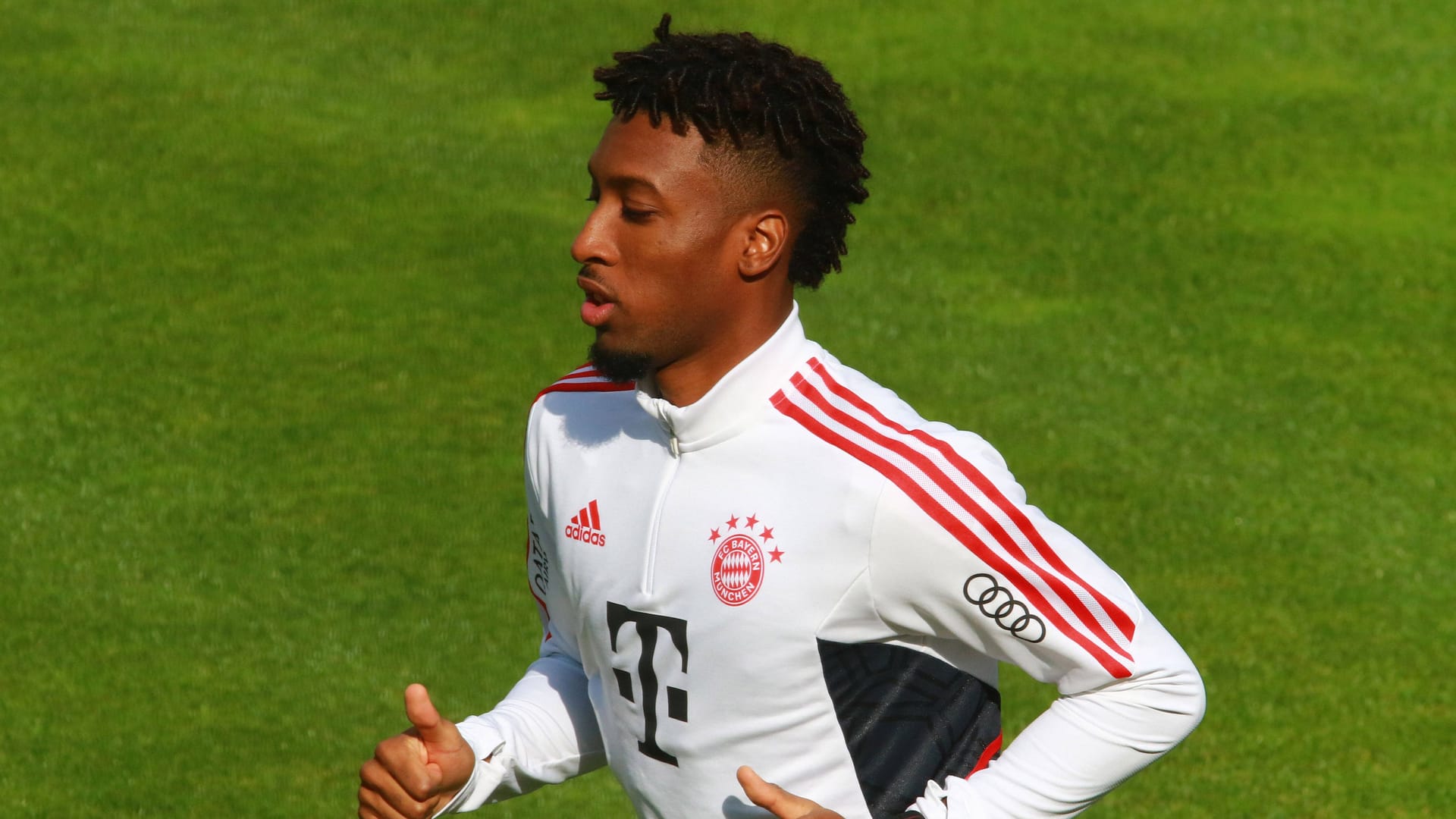 Kingsley Coman: Der Franzose könnte bald schon wieder eine Rolle beim FC Bayern spielen.