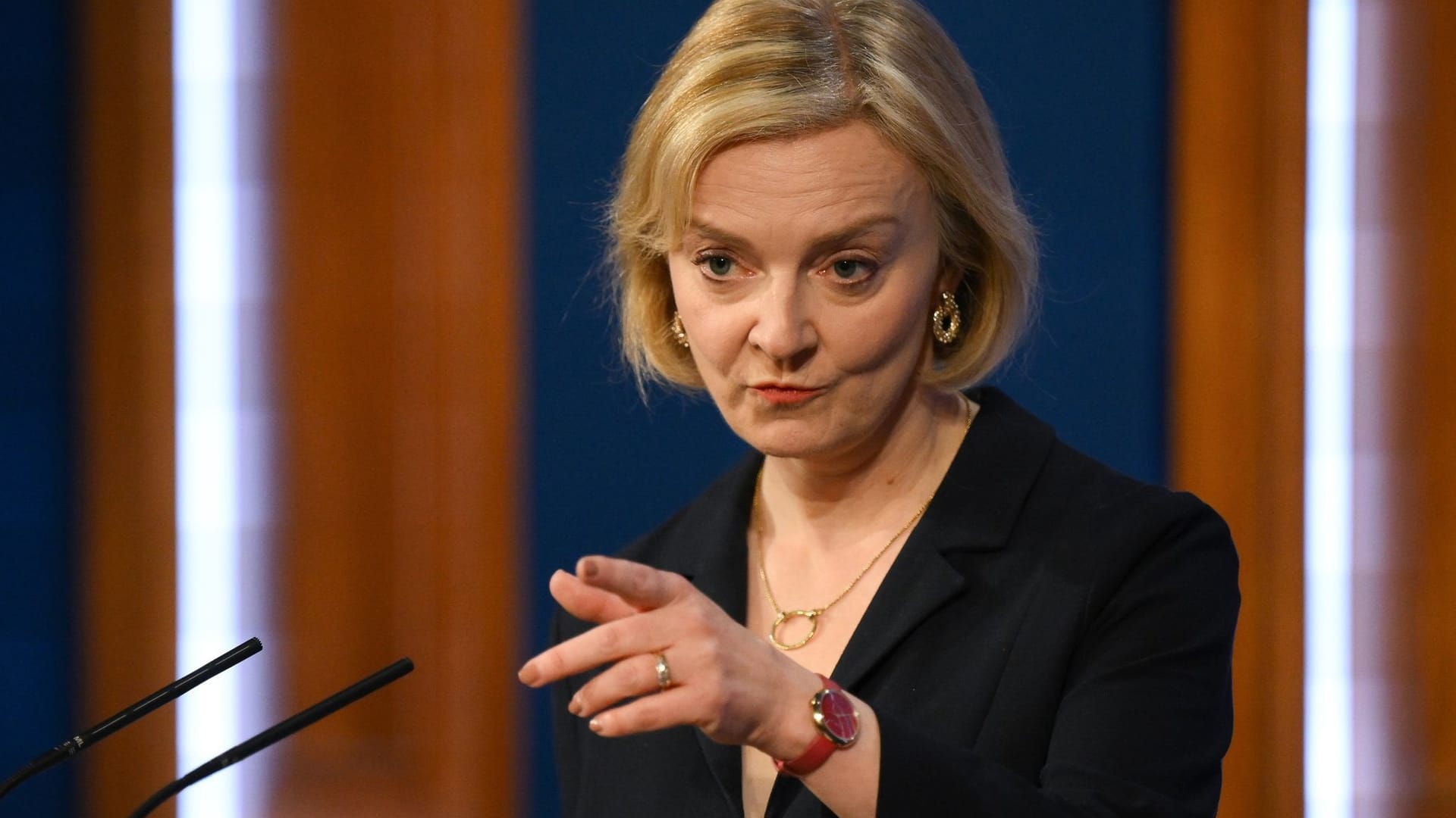 Liz Truss: Die britische Premierministerin hält an ihrem Posten fest.