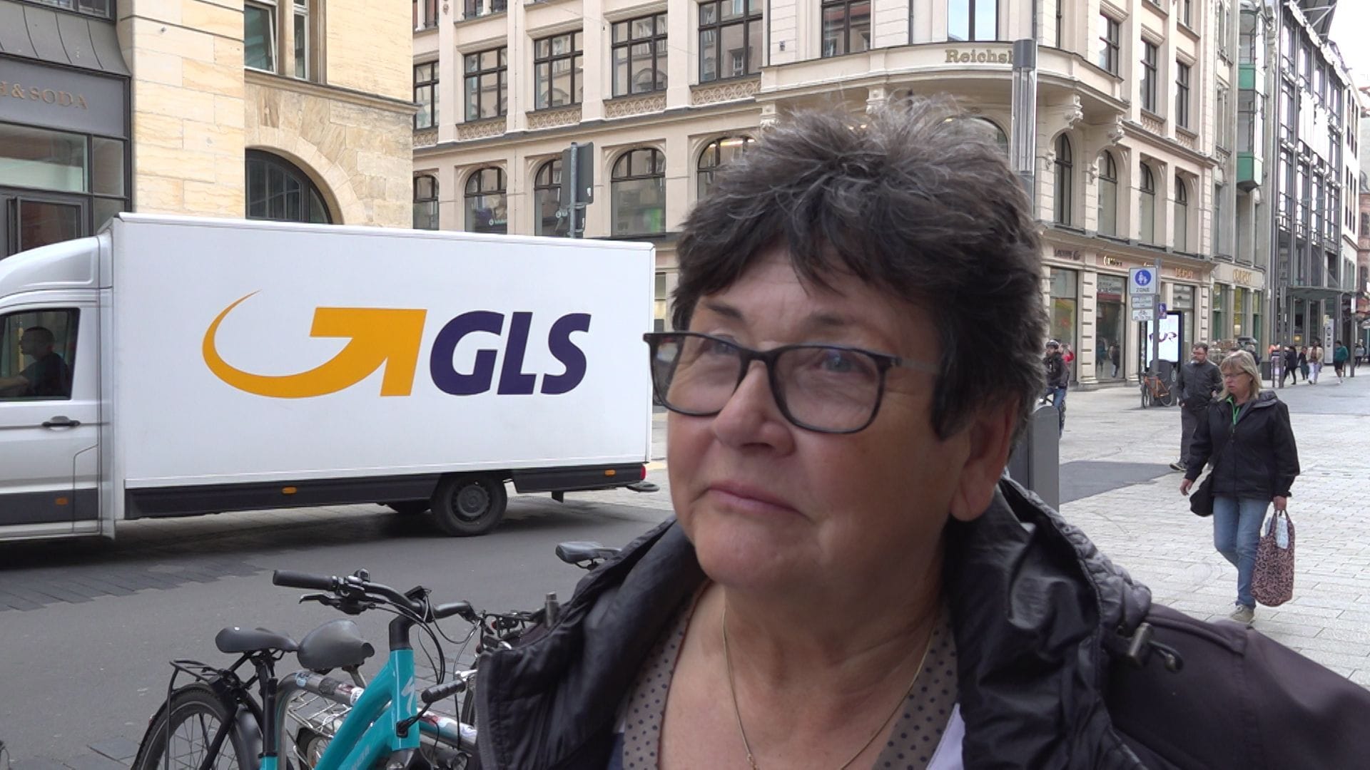 Sie hat einen Festpreisvertrag und wusste schon vorher, dass ihre Heizung teuer ist: Silvia Ungebauer aus Leipzig.