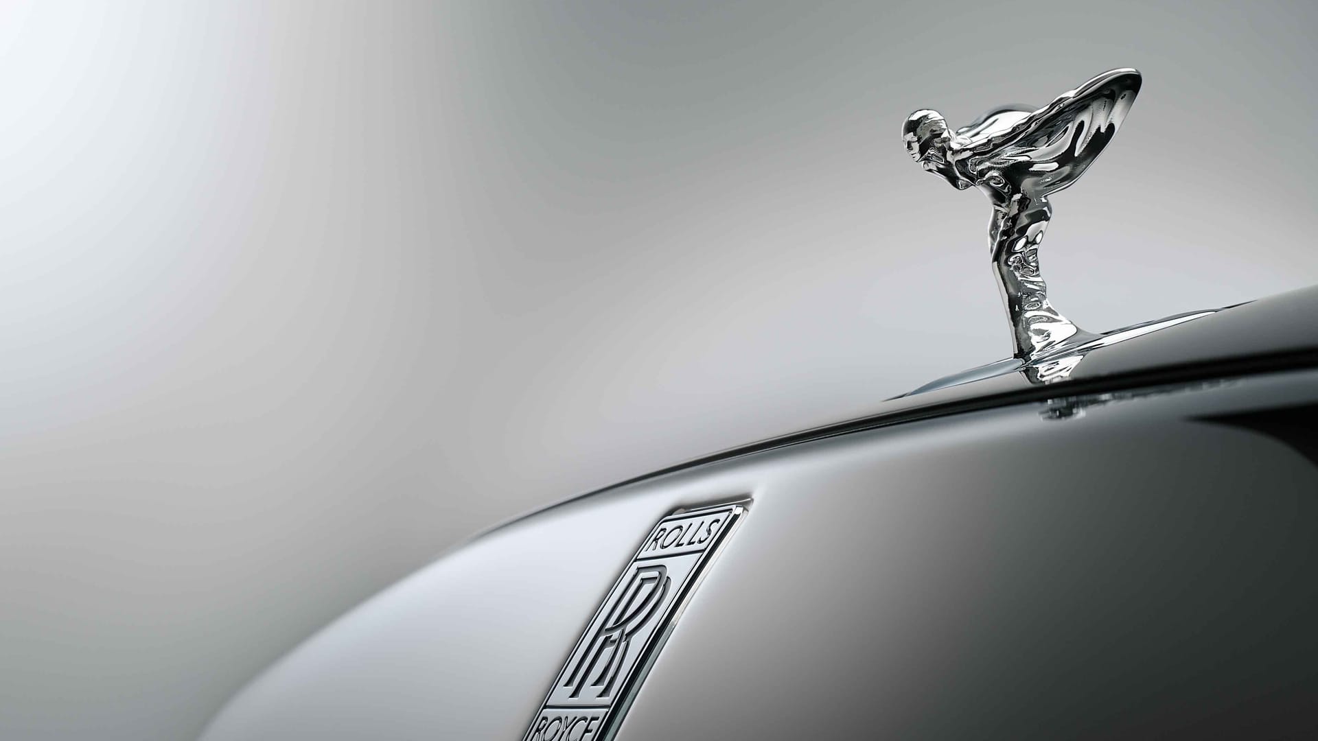 Legendär: Die "Spirit of Ecstasy" wurde im Windkanal glattgeschliffen.