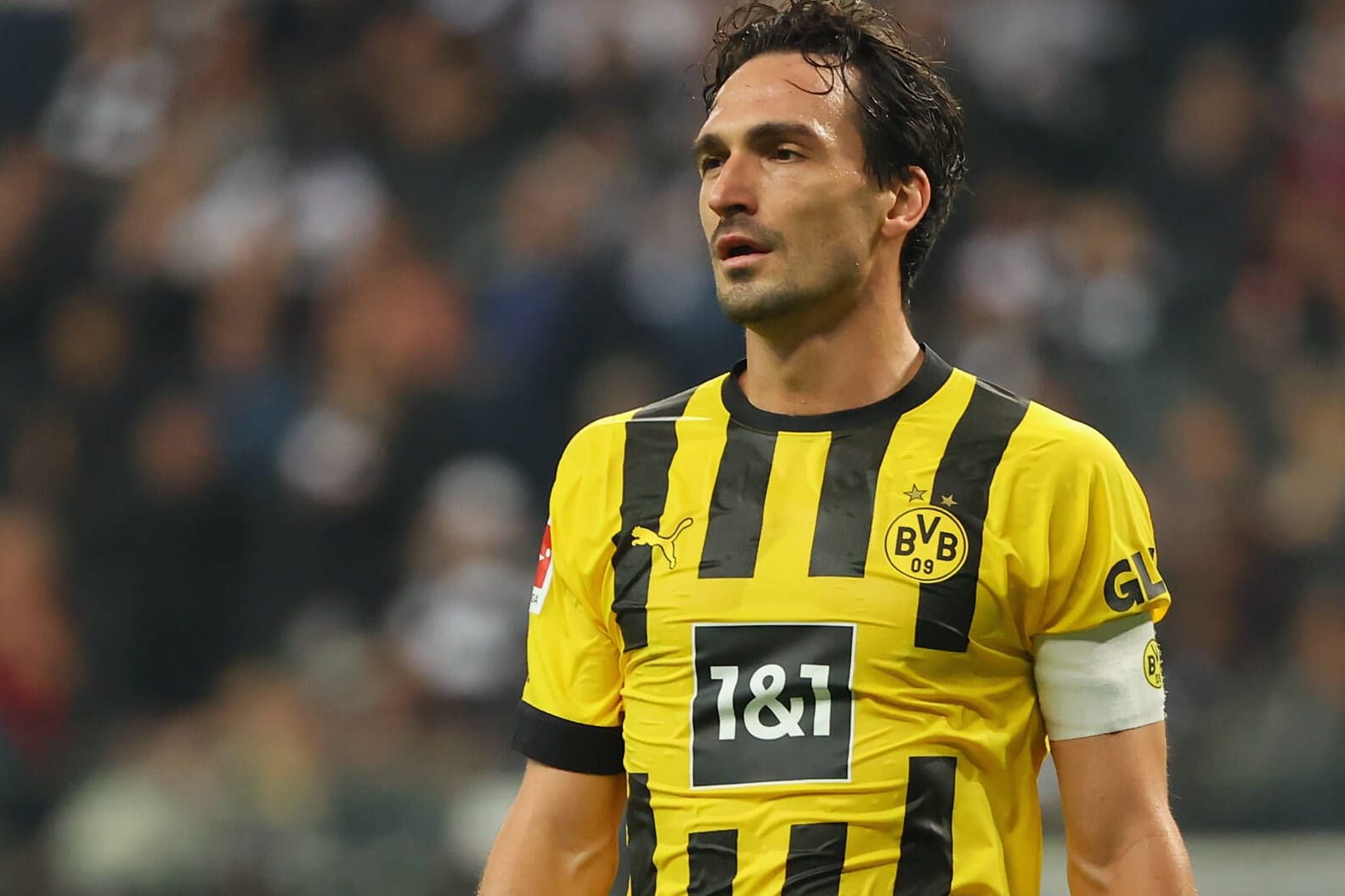 Mats Hummels: Der BVB-Verteidiger sprach nach dem Spiel gegen Eintracht über seine Kritik.