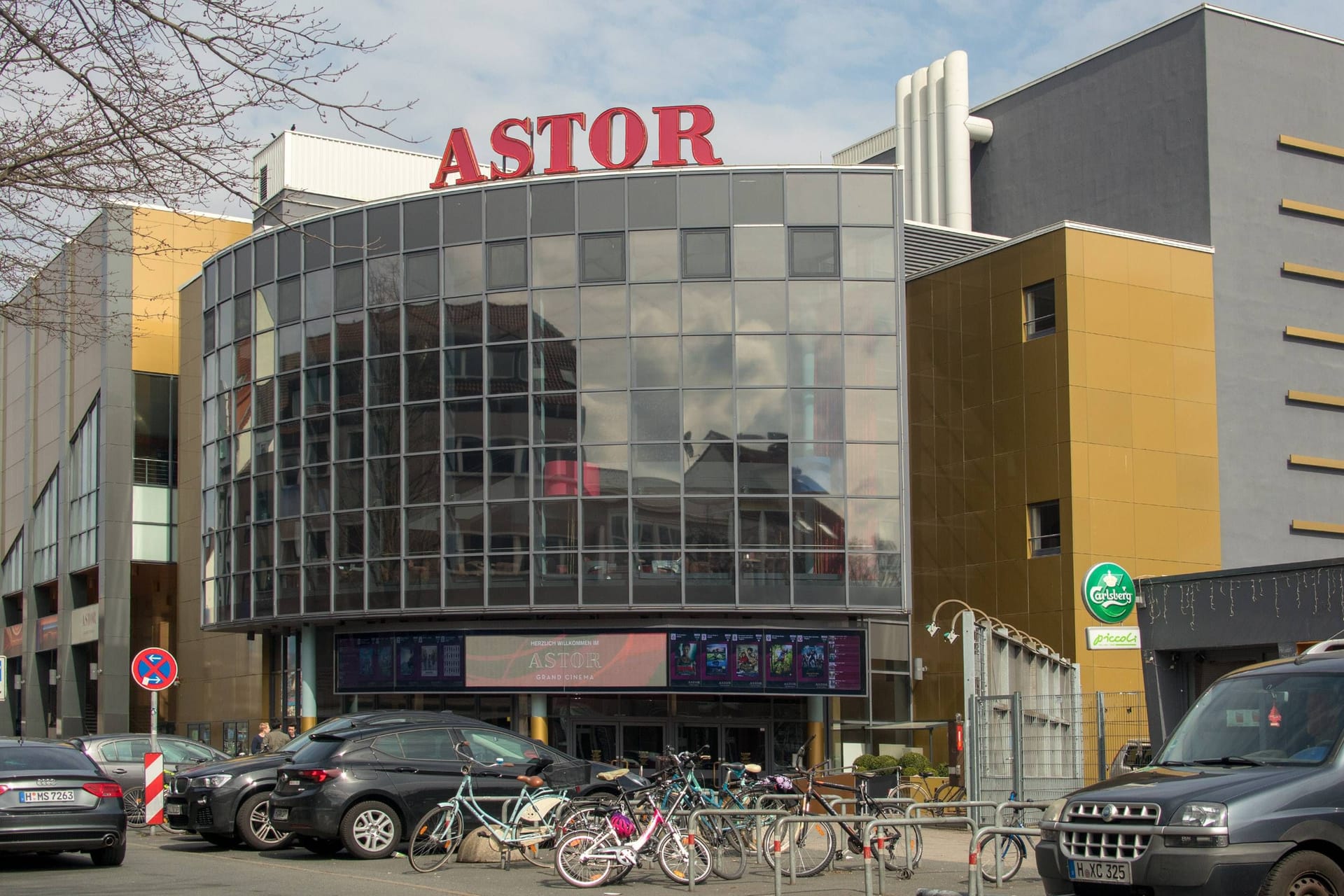 Das Astor Grand Cinema in Hannover (Archivbild): Die Energiesparmaßnahmen wirken sich auch auf Kino-Besucher aus.