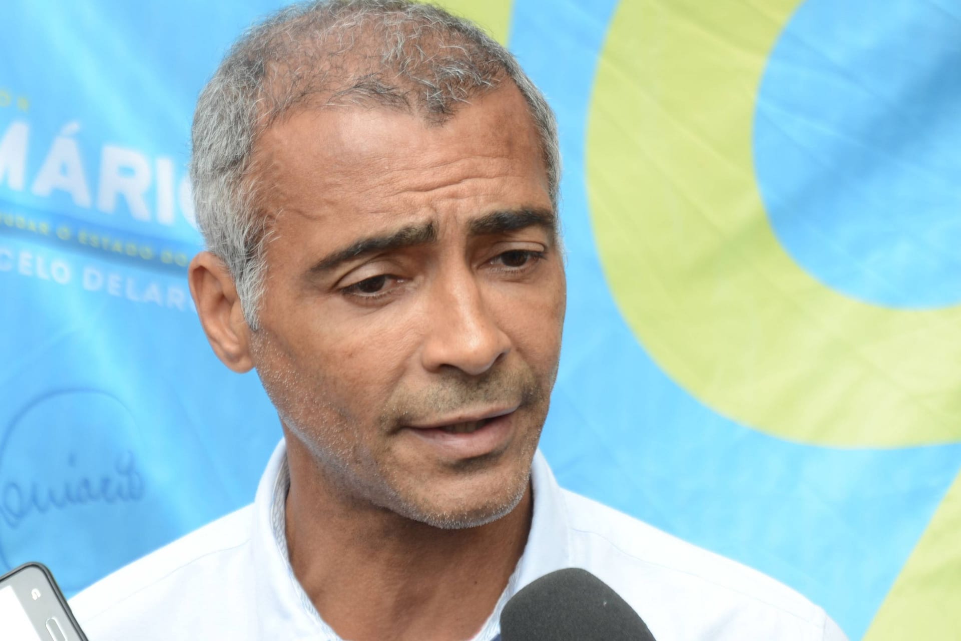 Romario bei einem Wahlkampfauftritt (Archivbild): Der Weltmeister von 1994 ist Teil der rechtspopulistischen "Partido Liberal".