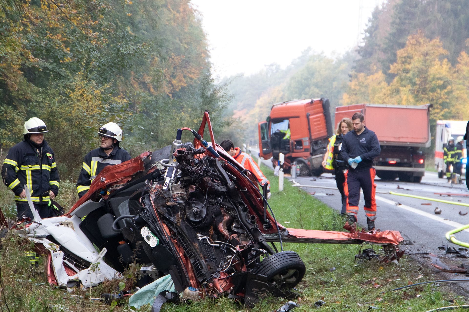 Unfall bei Rodgau: Der 21-Jährige verstarb noch an der Unfallstelle.