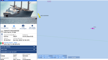 Die Segeljacht "A" liegt vor dem Hafen von Triest. (Quelle: Screenshot: vesselfinder.com) Die Segelyacht "A" liegt vor dem Hafen von Triest