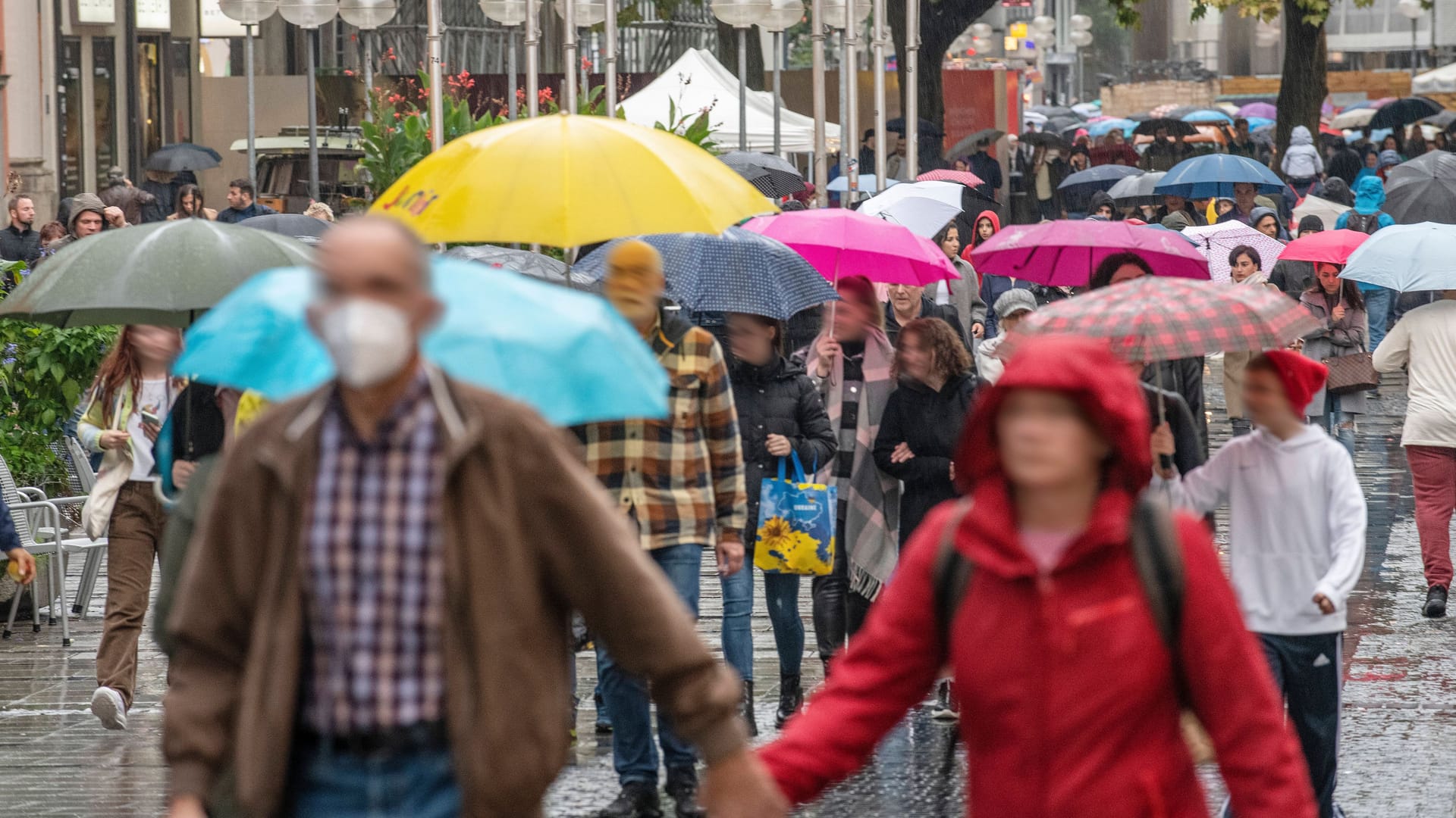 Fußgängerzone in München: Für das kommende Jahr wird eine Inflationsrate von sieben Prozent erwartet.