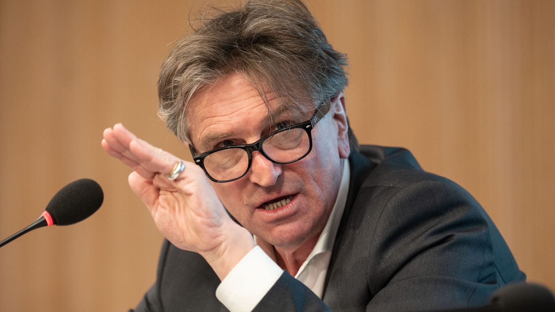 Gesundheitsminister Manne Lucha Gesundheitsminister Manne Lucha