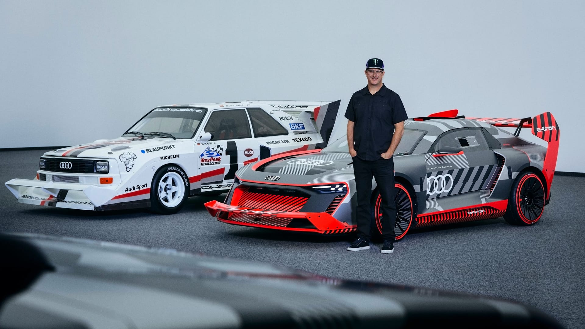 Große Fußstapfen: Das Design des neuen Audi ist an Motorsport-Legenden wie den Sport quattro (links) angelehnt. Deshalb wird das Auto in Blocks neuem Video auch dessen Weiß übernehmen.