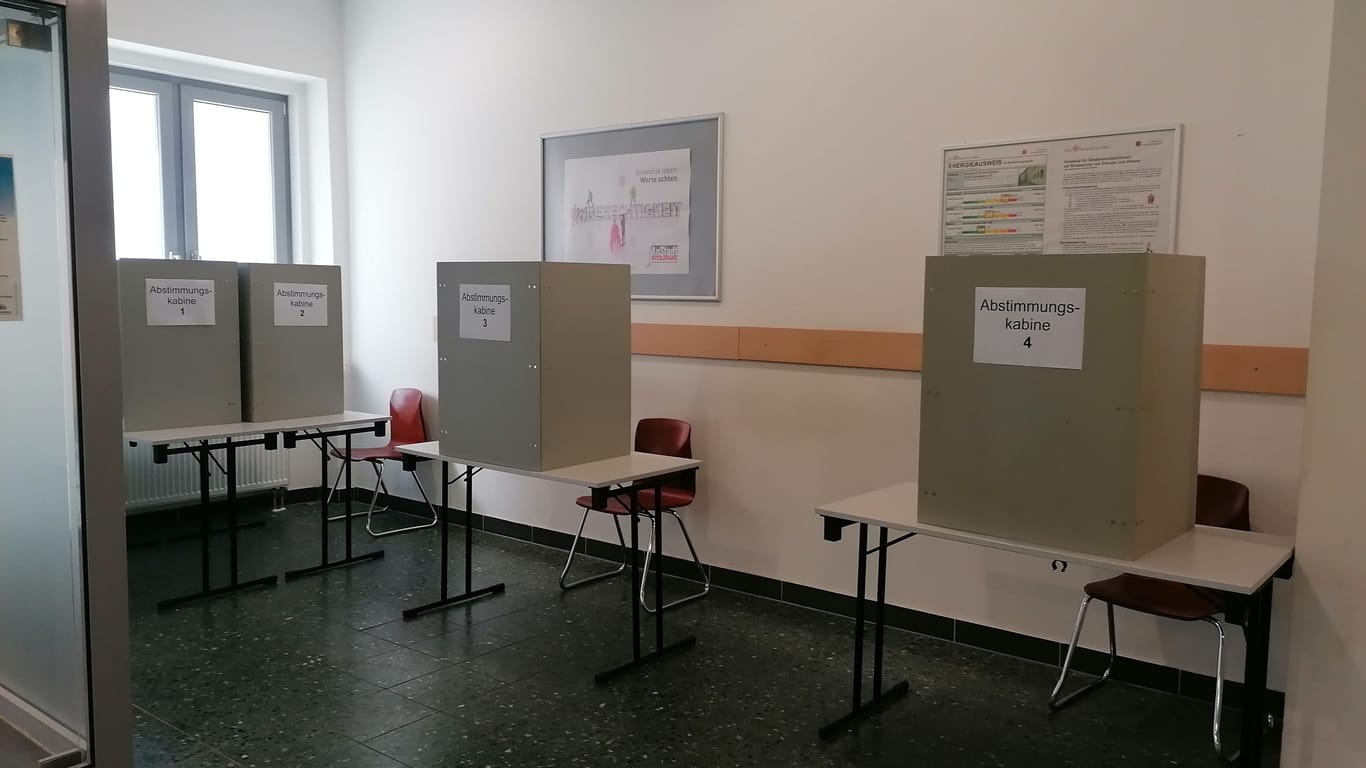 Wahlraum über Bürgerbüro Sachsenhausen: Hier kann schon vor dem 6. November abgestimmt werden.