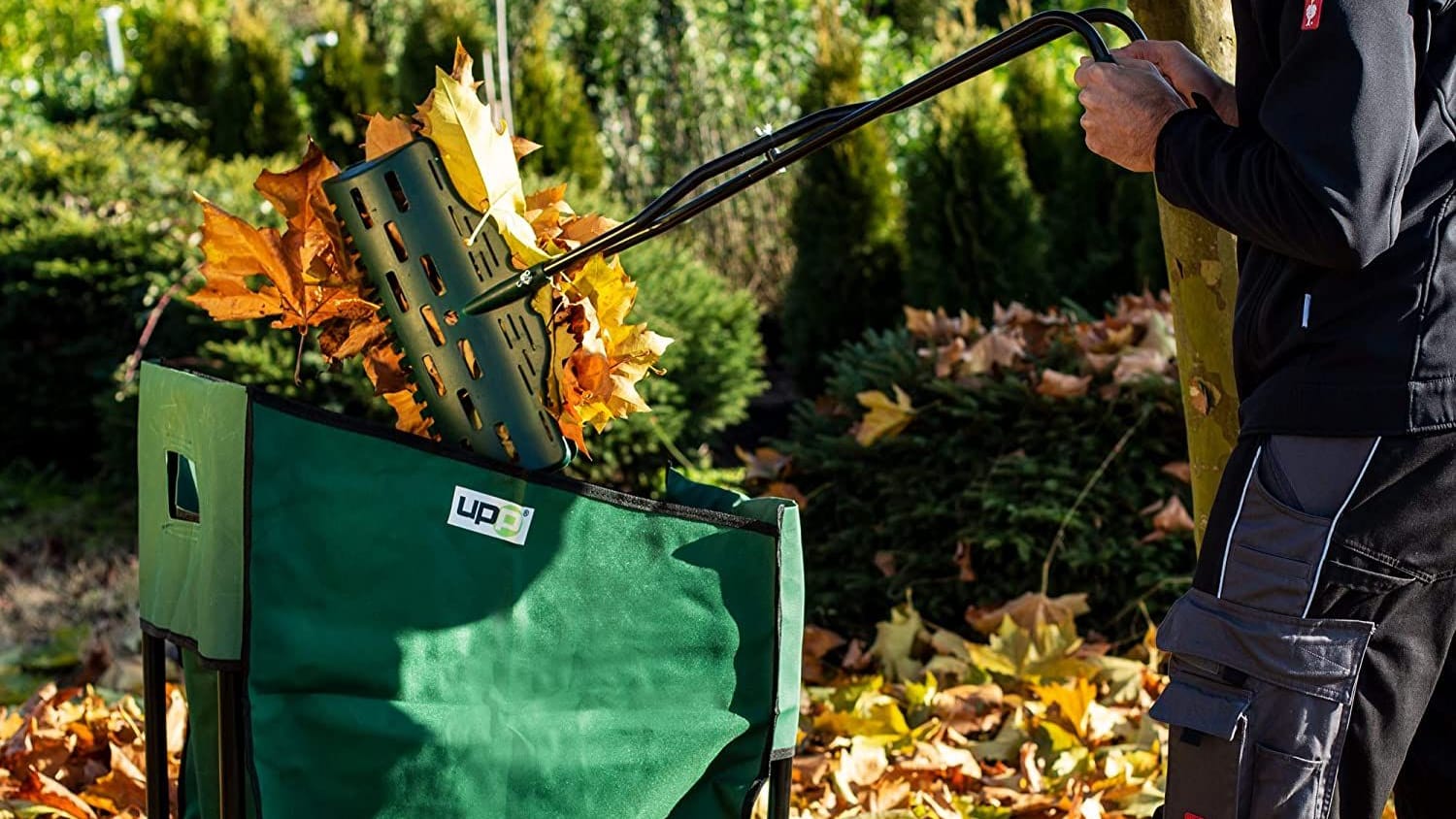 Herbstlaub entfernen: Wir zeigen vier Laubsammler und eine Alternative im Vergleich.