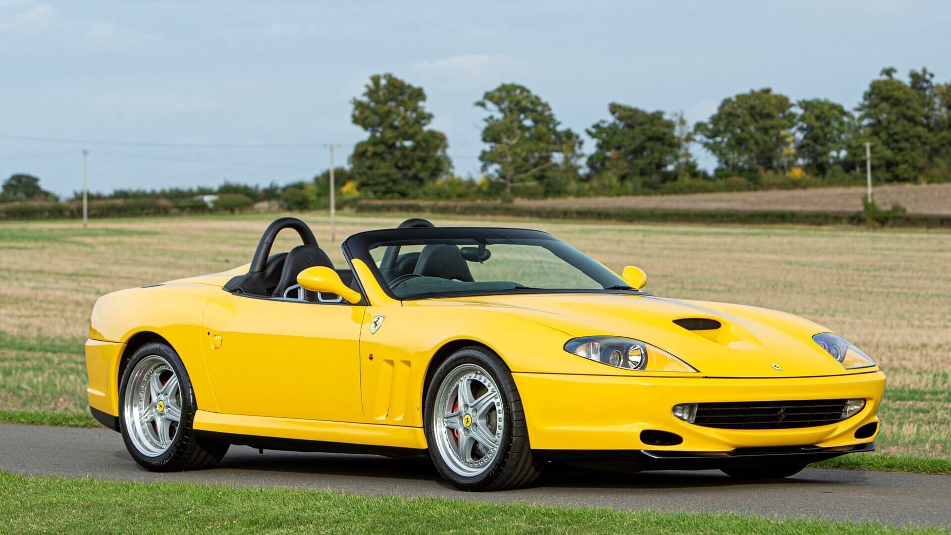 Ferrari 550 Barchetta Pininfarina (2000, 210.000 bis 270.000 Euro)