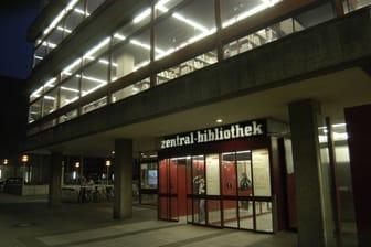 Die Kölner Zentralbibliothek (Archivbild): Jährlich werden die größten Fälle von Steuerverschwendung vorgestellt.