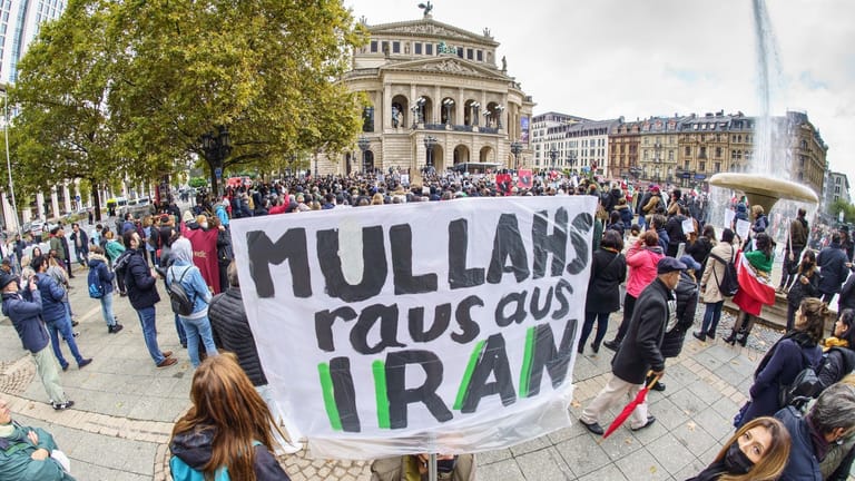 Iran - Demonstration in Frankfurt/Main