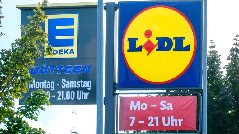 Öffnungszeiten bei Lidl und Edeka: Die Energiekrise beschäftigt die Supermarktketten in Deutschland.