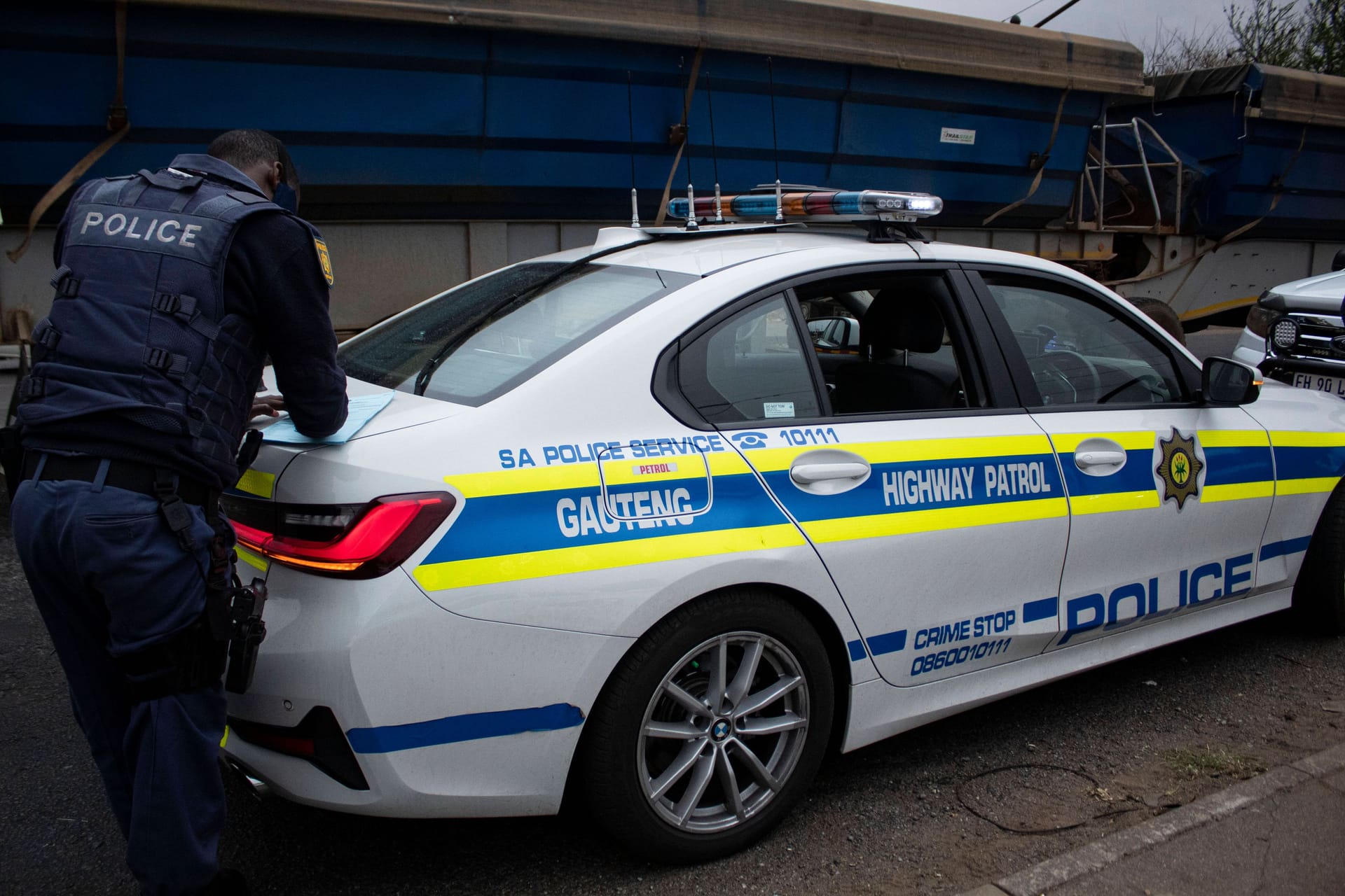 Polizei in Südafrika (Symbolbild): Der verhaftete 21-Jährige soll sechs Menschen ermordet haben.
