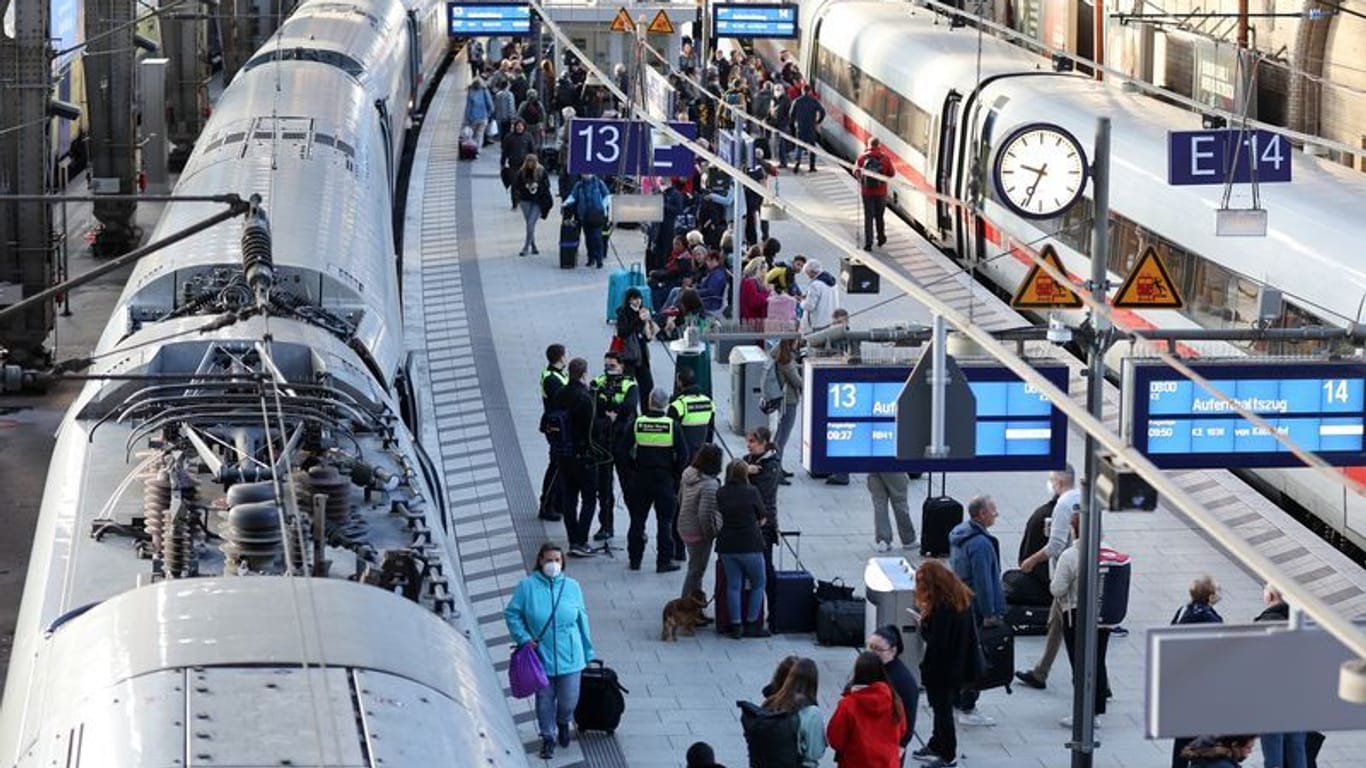 Bahnsteig am Hamburger Hauptbahnhof: Die Bundespolizei schritt wegen eines Streits ein.