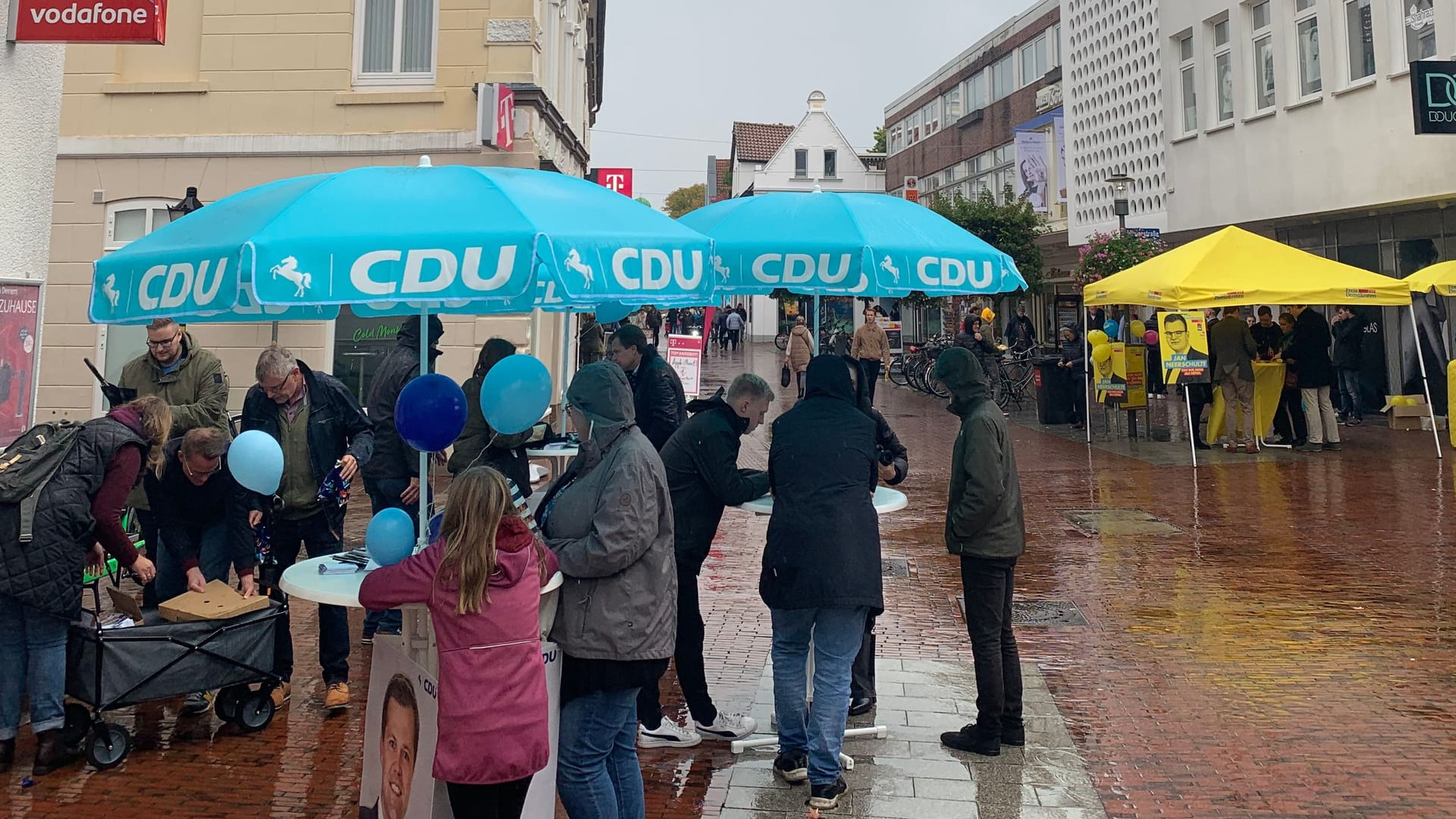 Wahlkampf in der Fußgängerzone.