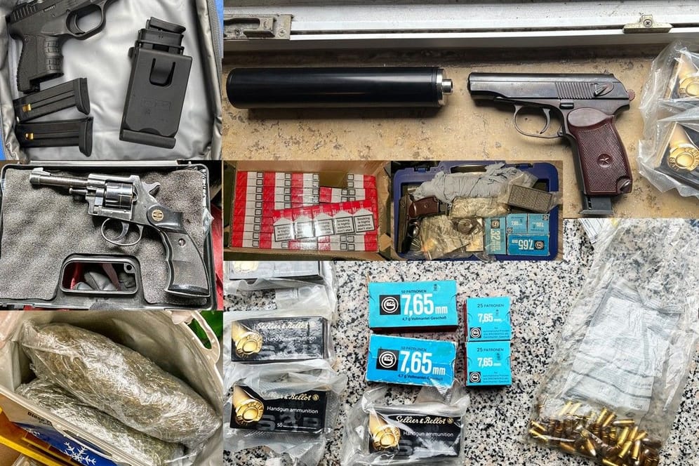 Munition, Waffen und Drogen: Die Polizei machte einen schweren Pfund.﻿
