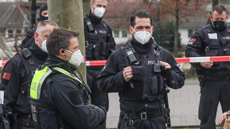 Polizeieinsatz in Dortmund (Symbolbild): Es hatte alles mit einem Live-Stream begonnen.