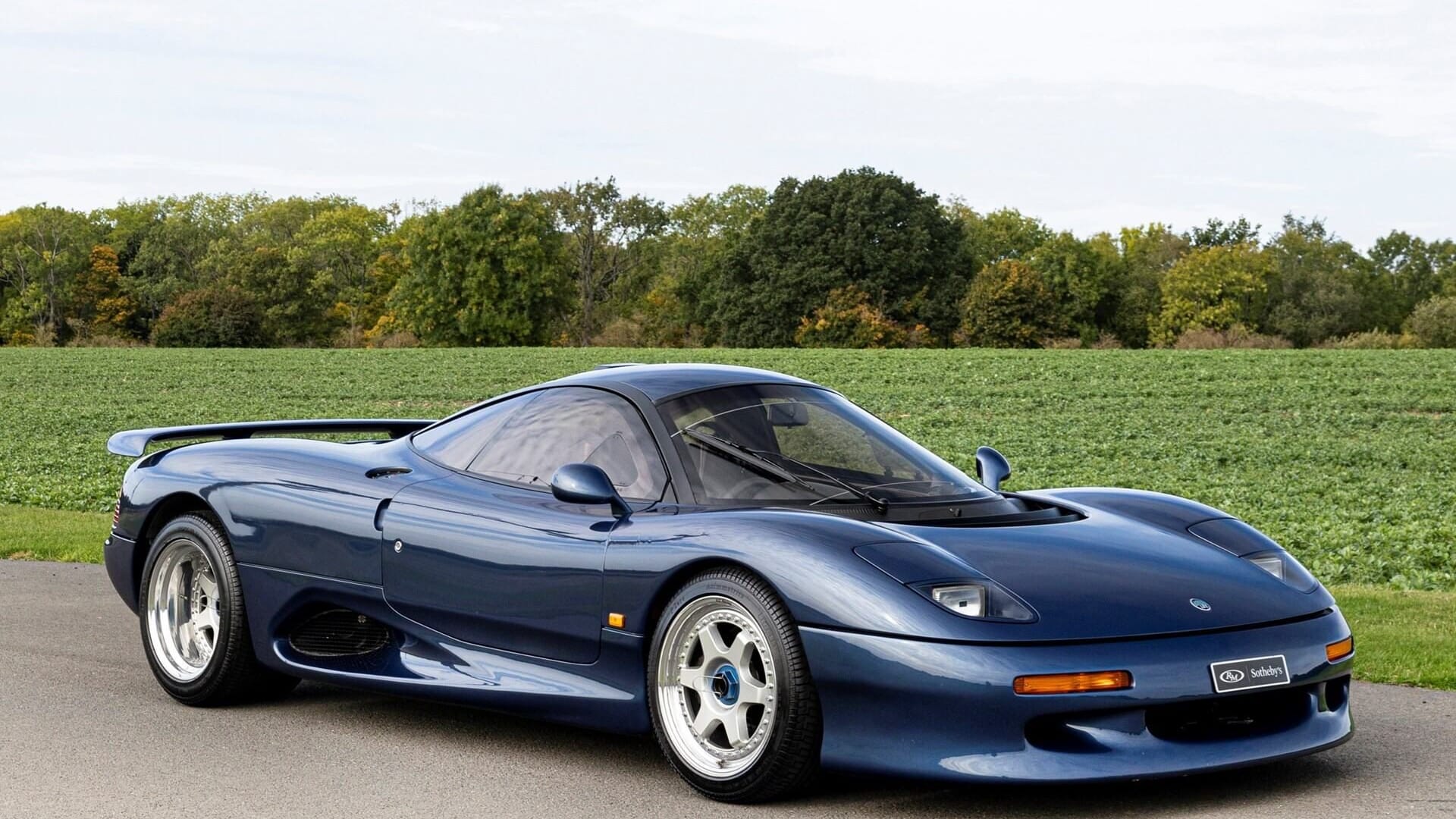 Jaguar XJR-15 (1991, 1,1 Mio. bis 1,4 Mio. Euro)